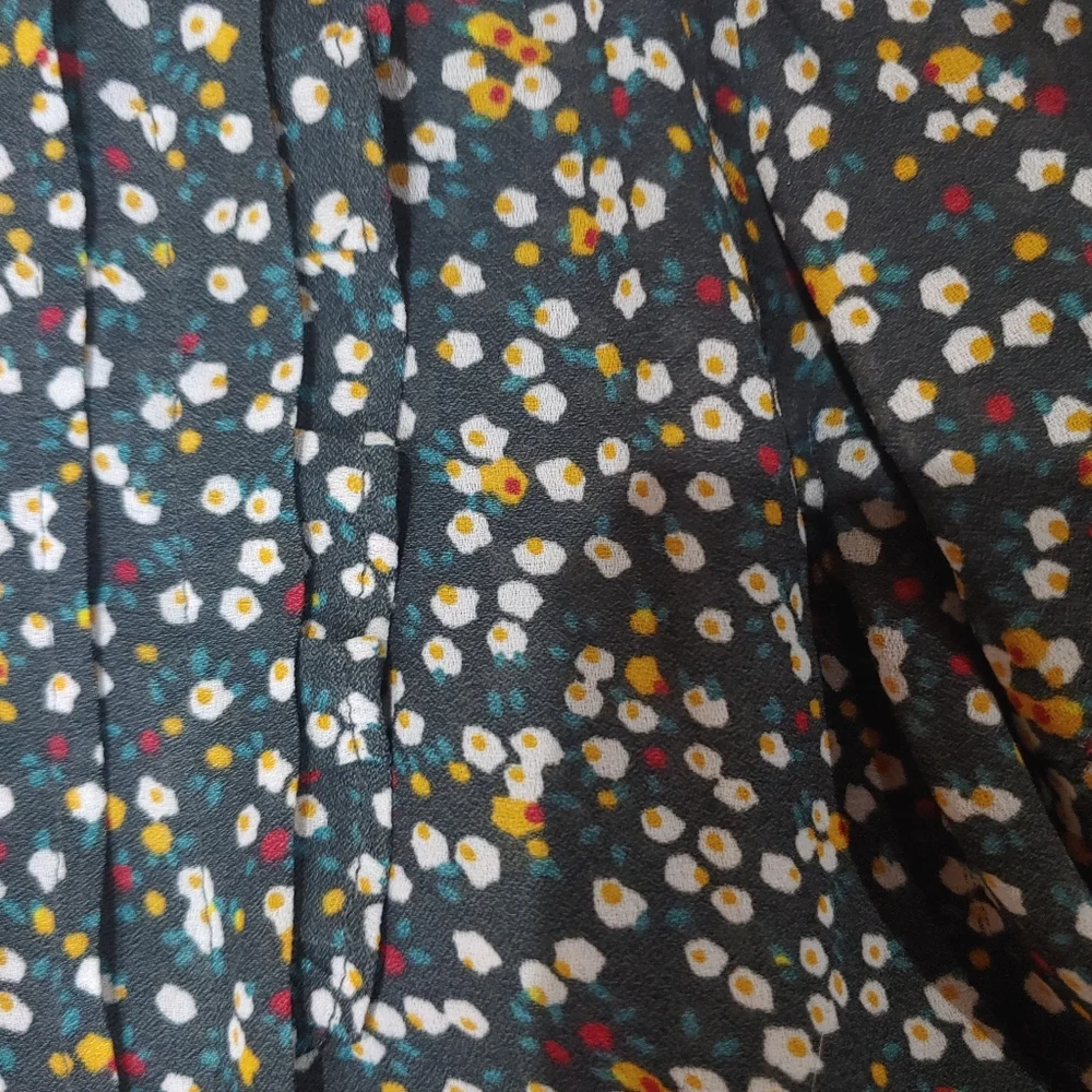 Loft Long Sleeve Shirt, size XS Petite - Picture 3 of 5